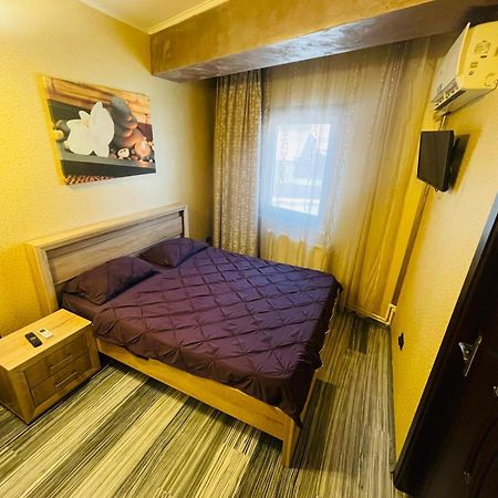 Urban Rez Suites Iasi Exterior photo